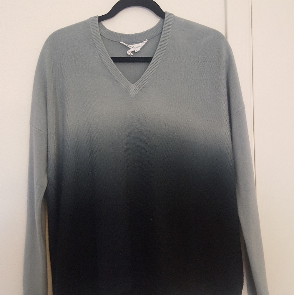 Blue ombre BCBGeneration sweater